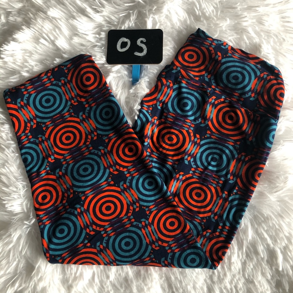 ✨3/30- Lularoe OS Leggings✨